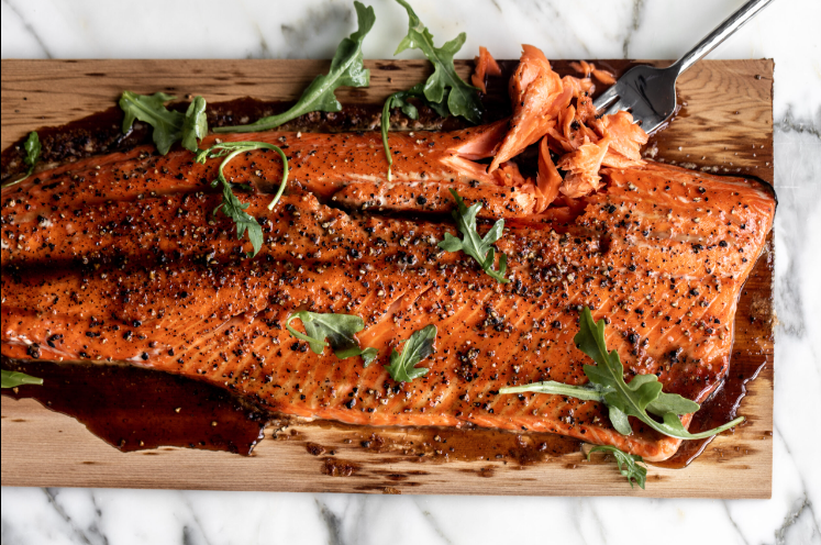How to Make Perfect Cedar Plank Salmon: A Step-by-Step Guide